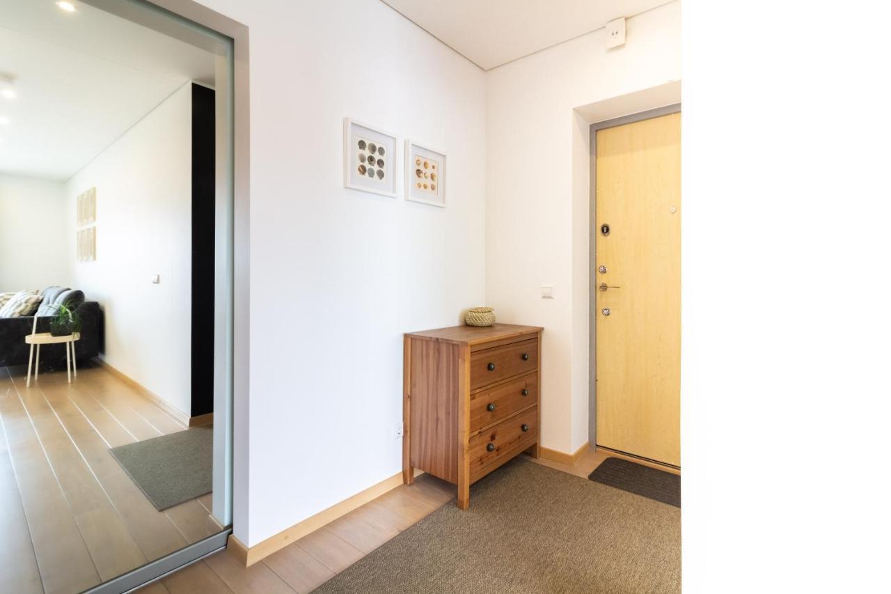 Cohost I Sunny Center Apt, Covered Parking, Balcony & Self Check-In Каунас Экстерьер фото